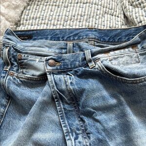 R13 Women's crossover size 28 Blue Ankle Jean